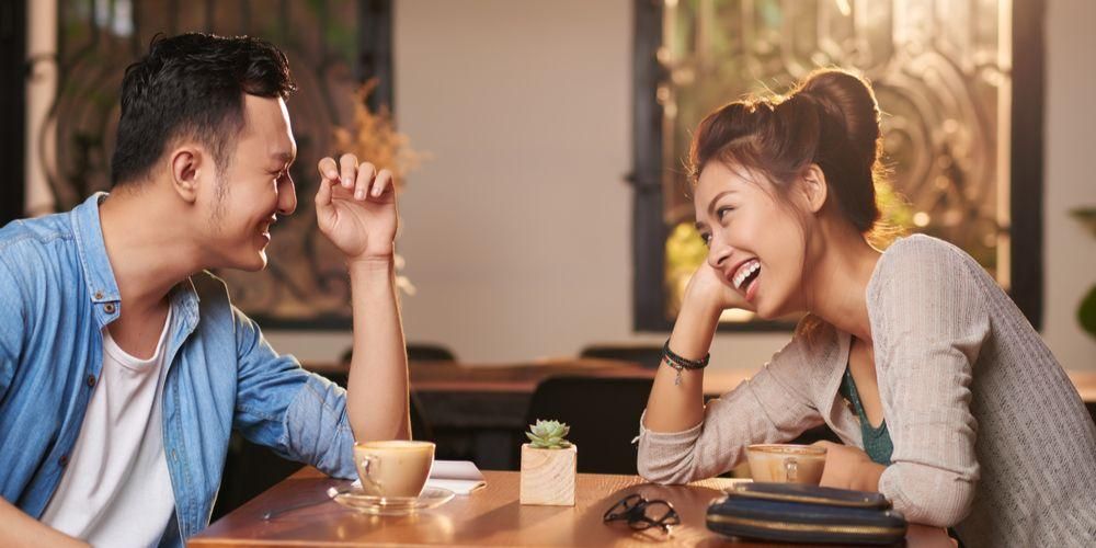 Berteman dengan Mantan Pacar Boleh-boleh Saja, Tapi ada yang Perlu Dipertimbangkan