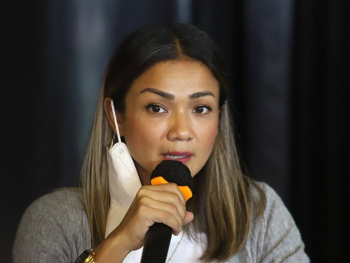 Nirina Zubir Jadi Korban Mafia Tanah, Alami Kerugian Rp17 M