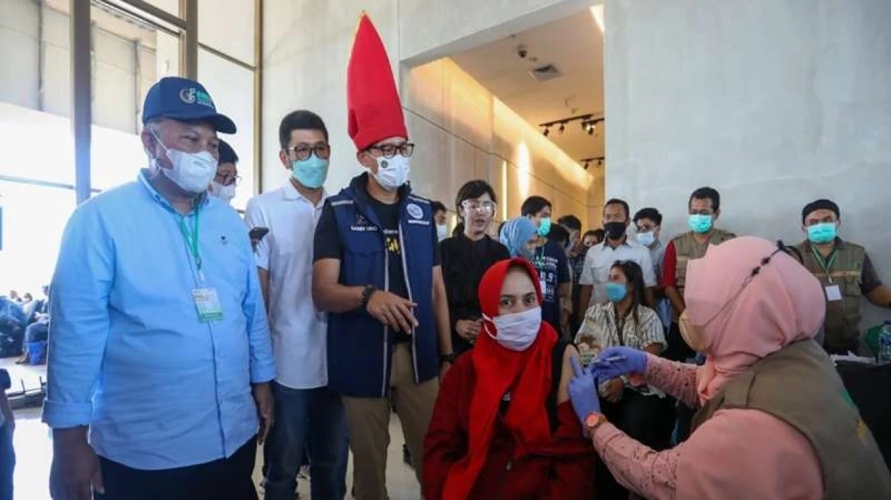 Relawan Kawan Sandi Gelar Vaksinasi di Makassar, Untuk Pulihkan Pariwisata dan Ekraf