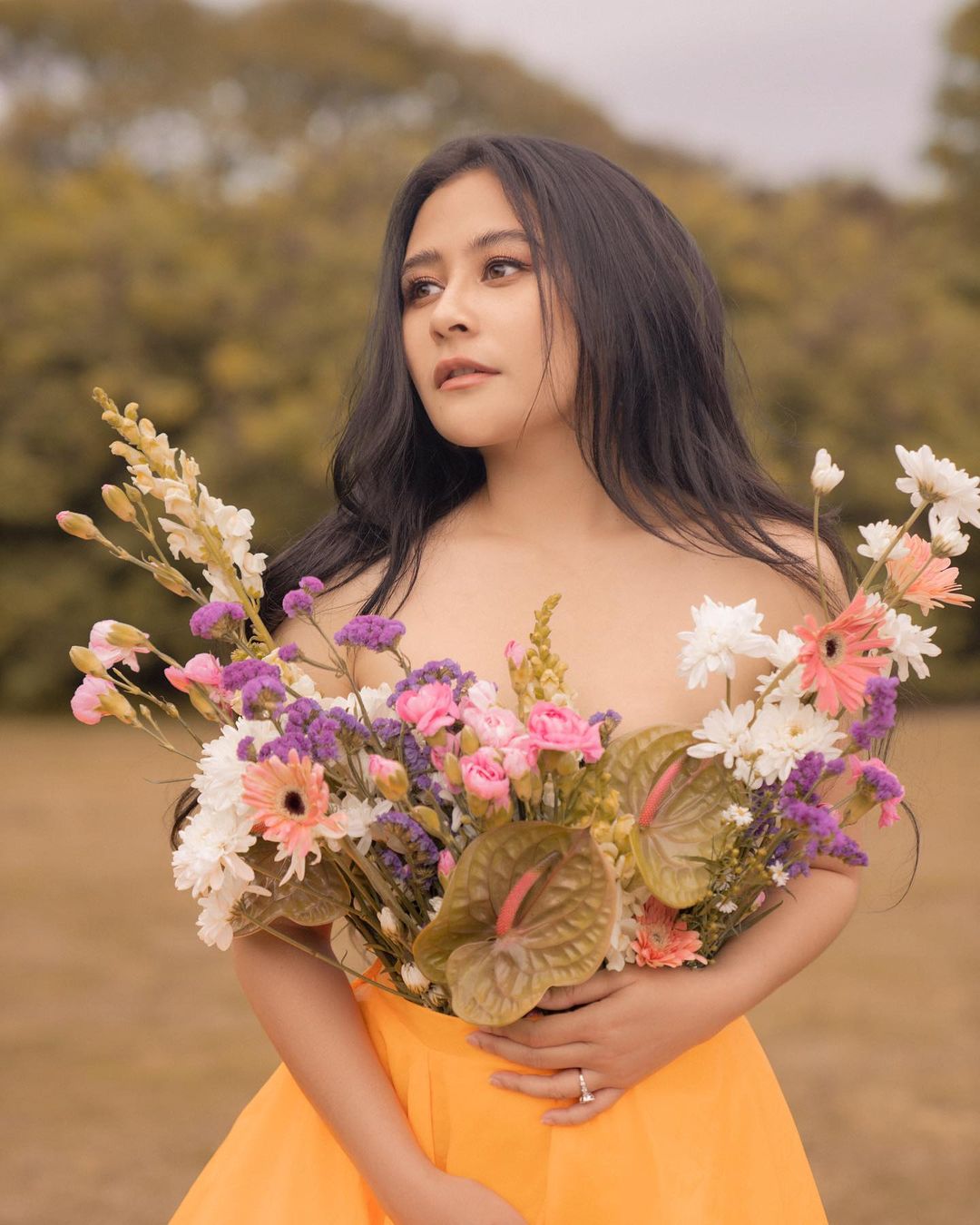 Ulang Tahun ke-25, Prilly Latuconsina Dapat Ucapan Selamat Pakai Baliho