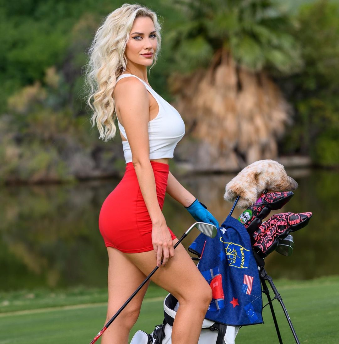 Jadi Pegolf Terseksi di Dunia, Aksi Paige Spiranac Tuai Pro Kontra