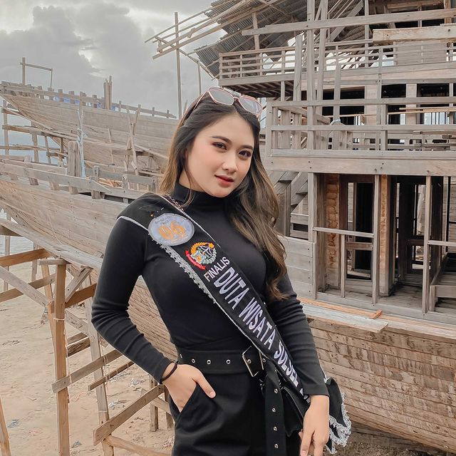 Tarisa Dinda, Si Cantik yang Jadi Duta Wisata Sulsel 2021