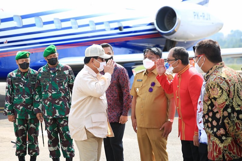 Danny ke Toraja Hadiri Pembukaan Sidang Sinode dan Dampingi Prabowo Beri Kuliah Umum di UKI