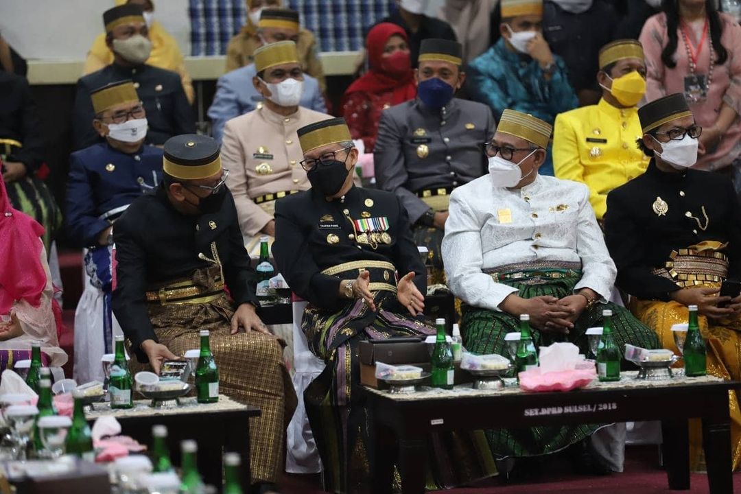 Hadiri Paripurna HUT Sulsel ke-352: Taufan Pawe: Parepare Turut Ambil Peran dalam Peningkatan Pembangunan di Sulsel