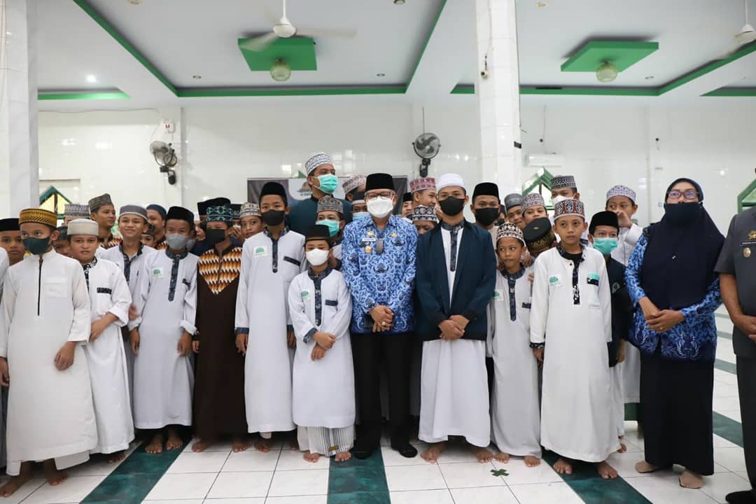 Hari Santri Nasional, Taufan Pawe: Berbagai Kebijakan Pemkot Parepare Untuk Hadirkan Kesejahteraan bagi Santri