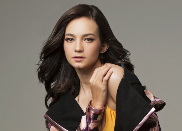 Diisukan Bakal Menikah dengan Gading Marten, Enzy Storia Membantah dan Menyebut Hanya Berteman dengan Semua