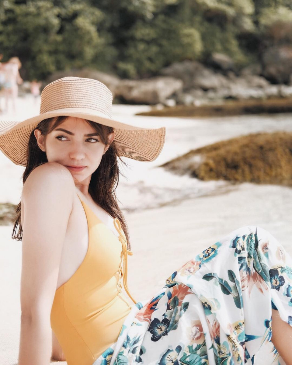 Enzy Storia Ternyata Terbebani jadi Blasteran, Saat Masih Kecil Sering Diejek Bule Kampung