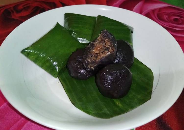 Namanya Kue Bugis Ketan Hitam Tapi Jadi Khas Betawi, Ini Resepnya