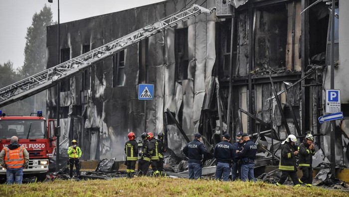 Miliarder Rumania Tewas Bersama Seluruh Keluarganya dalam Kecelakaan Pesawat di Milan