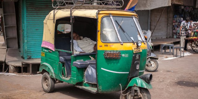 Menang Lotre Rp22,5 Miliar, Sopir Bajaj di India Sumbangkan Uang untuk Tempat Ibadah