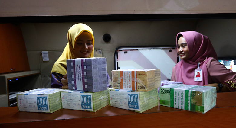 Hingga Agustus 2021 Simpanan Masyarakat Indonesia di Bank Capai Rp7.126 Triliun