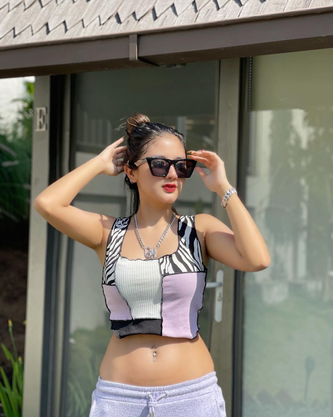 Bisa Beli Rumah dan Mobil di Usia 21 Tahun, Ghea Youbi: Alhamdulillah God is Good