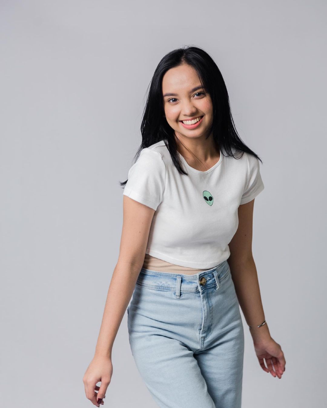 Hebat! Lyodra jadi Artis Indonesia yang Miliki Video Lirik Terbesar Rilisan 2021