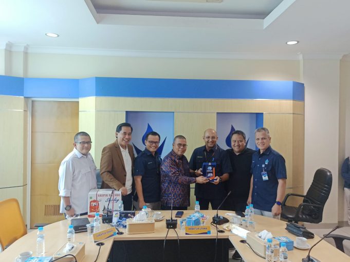 Dirtek PDAM Makassar Bertemu Dirut PDAM Padang, Bahas Permasalahan Air di Indonesia