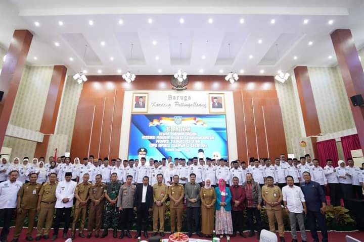 Hadiri Pelantikan Apdesi Sulsel, Andi Sudirman Harap Mendukung Program Pemerintah yang Bermanfaat bagi Masyarakat