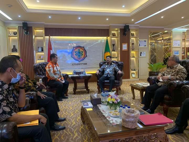 Bertemu Mentan SYL, Akmal Tegaskan Sulbar Siap Berkontribusi pada Kemandirian Pangan Nasional