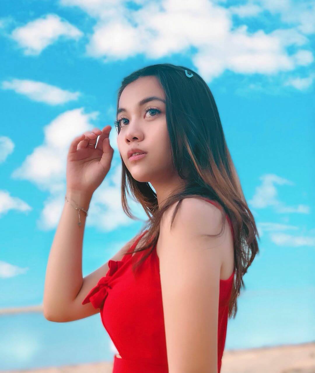 Frislly Herlind Dijauhi Teman Karena Punya Kemampuan Indigo