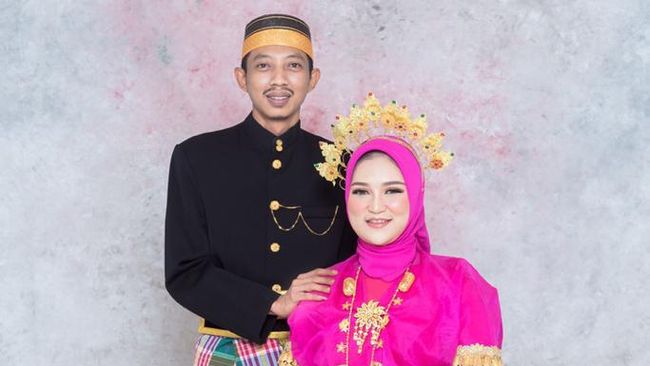 Viral Gadis  di Pinrang Dilamar Fantastis, Diberi Uang Panai Rp5 Miliar hingga Datangkan 7 Artis Ibukota 