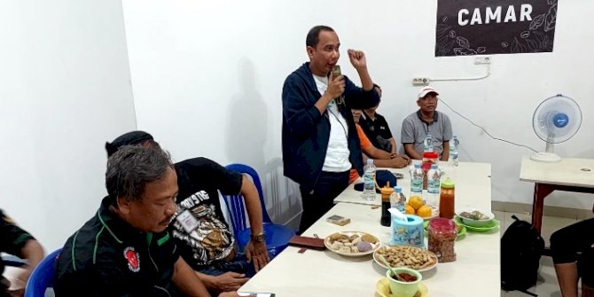 Komunitas Pedagang Bakso Makassar Undang Ketua DPRD Hadir di Acara Ngopi Santai