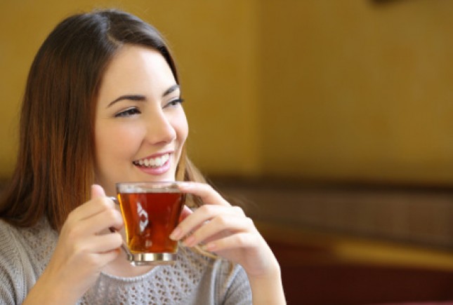 Mulai Sekarang Stop Minum Teh Saat Sahur dan Buka Puasa, Ini Alasannya