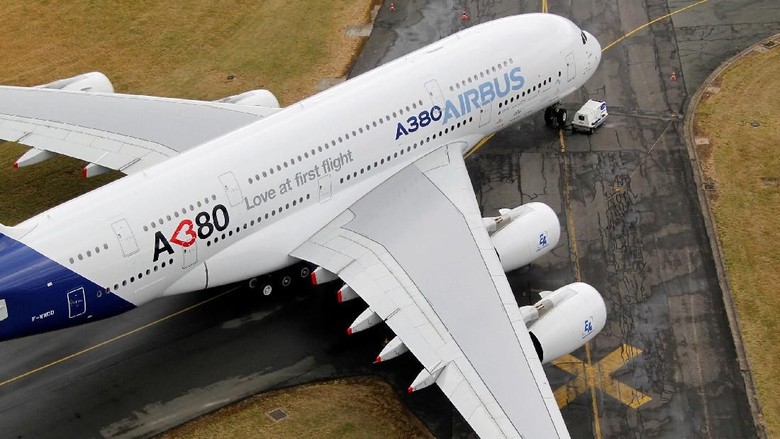 Pesawat Raksasa Airbus A380 Bertenaga Minyak Goreng Berhasil Terbang Selama Tiga jam 