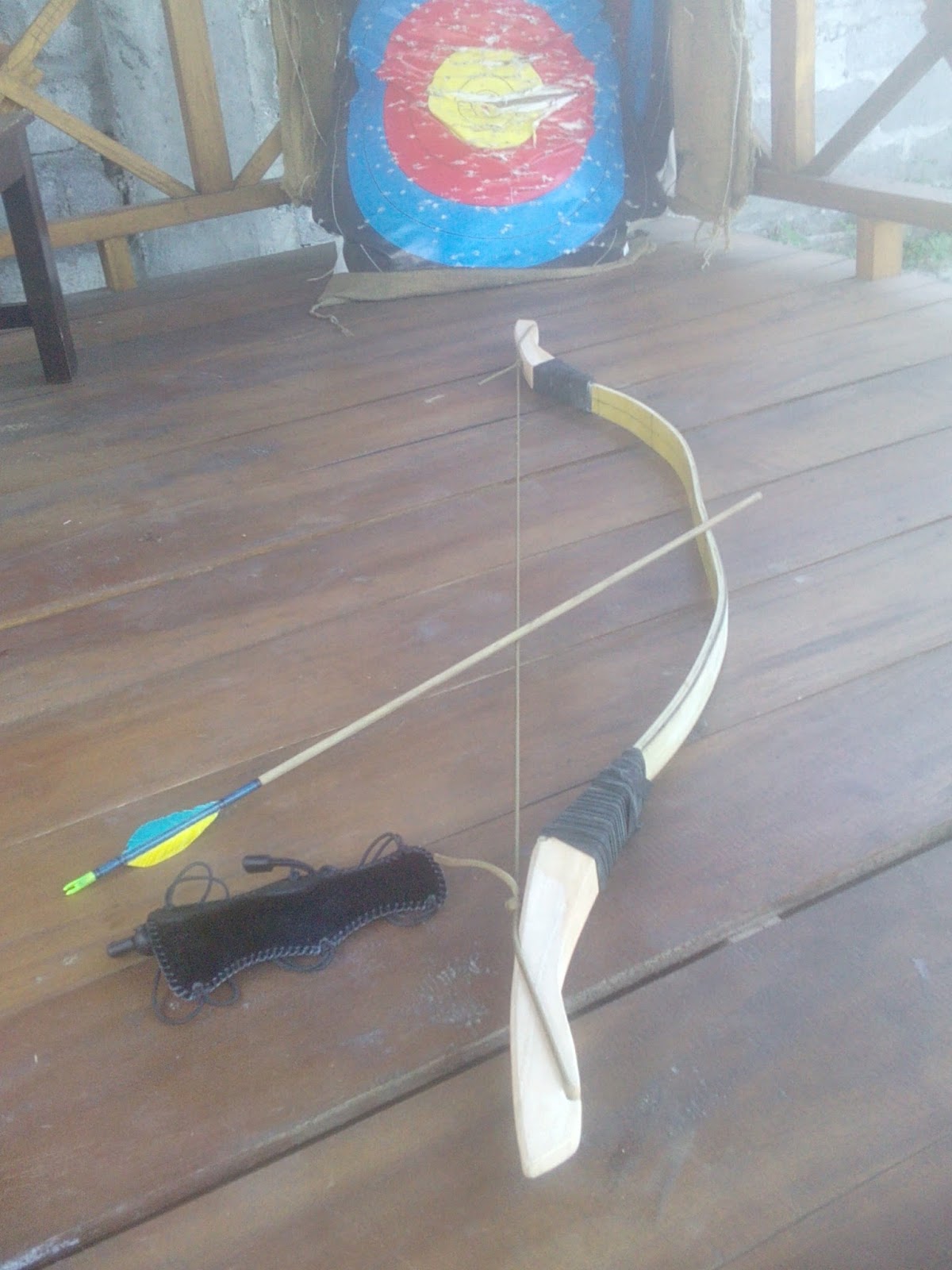 Pergoki Pujuaan Hatinya Berduaan Pria Lain di Kamar Kos, Pemuda di Panakukang Langsung Main Busur