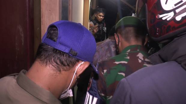 Razia Pekat di Polman, ASN Mamasa Kedapatan Berduaan dengan Mahasiswi di Kamar Kos
