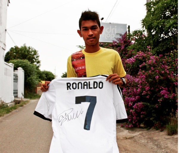 Jersey Ronaldo Dilelang Martunis Karena Ingin Dirikan Ponpes, Atta Halilintar Beli Rp200 Juta