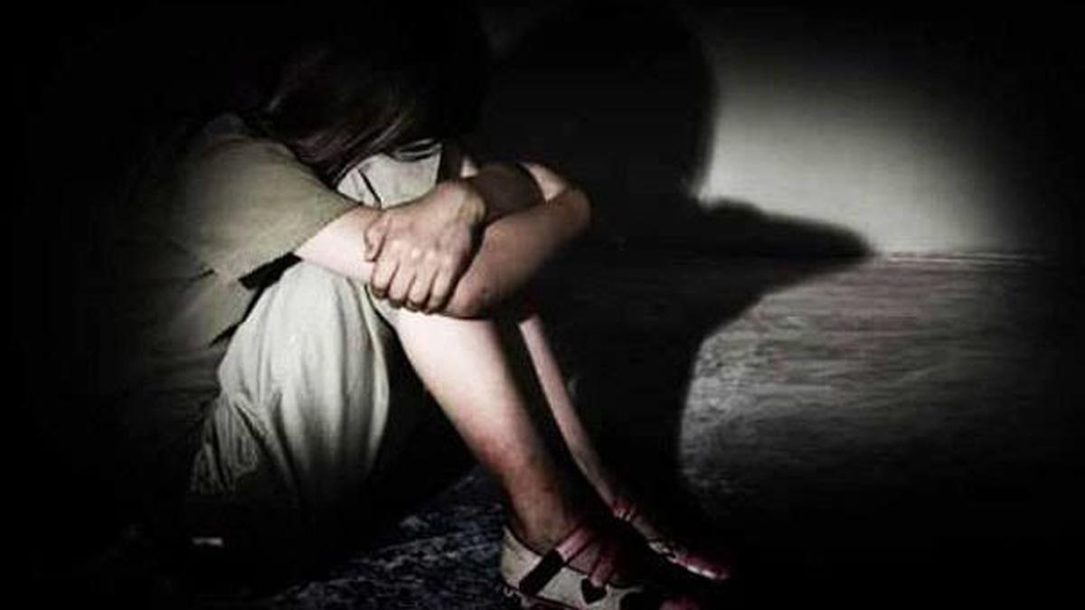 Lecehkan Muridnya, Dua Guru SD di Bone Ditangkap Polisi 