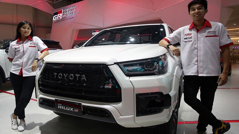 Mobil Baru Toyota Hilux GR Sport Mengaspal di Indonesia, Harga di Jakarta Mulai Rp728 Juta