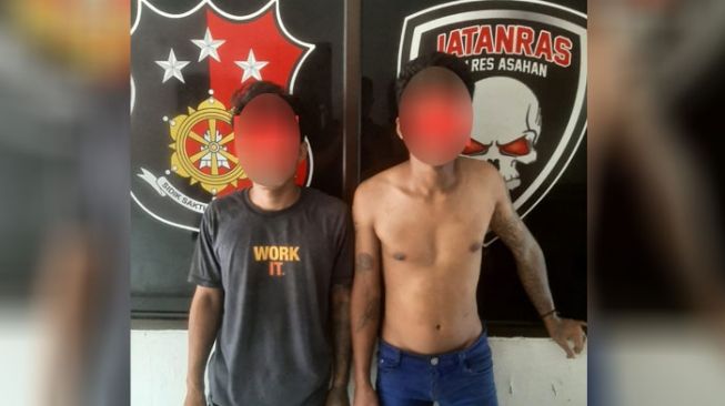 2 Pria Nekat Mencuri Pagar Kuburan, Akhirnya Kena Tembak Polisi
