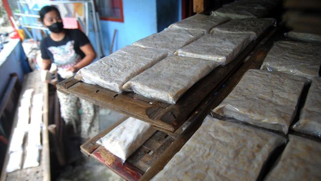 Harga Kedelai Kian Naik, 200 Perajin Tahu Tempe di Jakarta Kompak Mogok Produksi