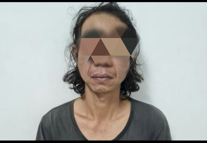 Polisi Gagalkan Peredaran Ganja di Makassar dengan Nyamar Jadi Kurir Paket