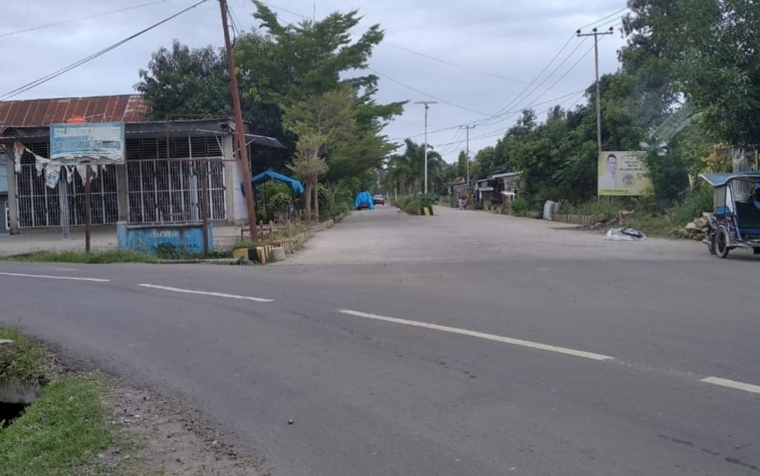 Jalanan di Desa Sudah Mulus, Warga Luyo Sampaikan Terima Kasih Kepada Wakil Ketua DPRD Usman Suhuriah