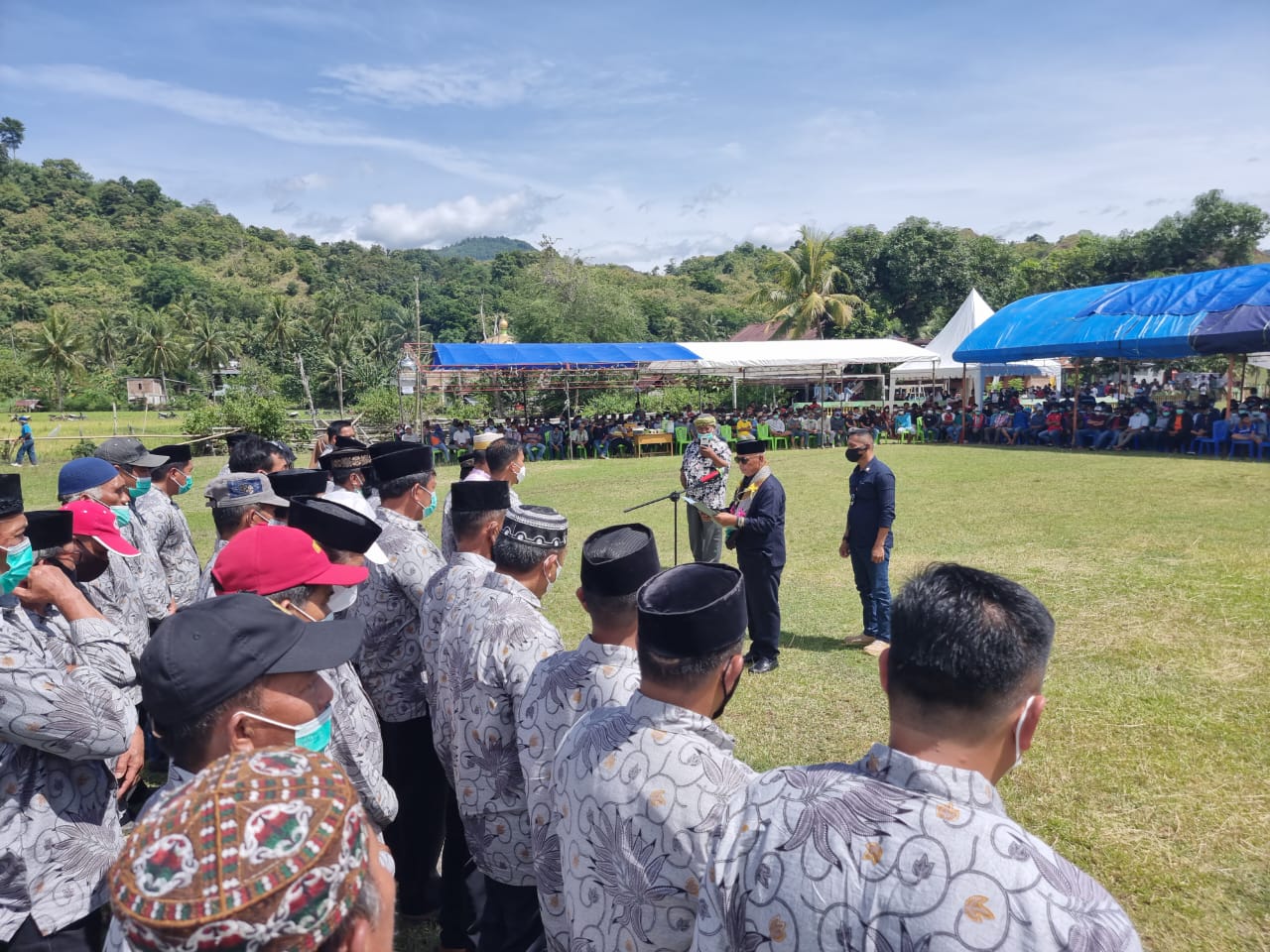 Lantik 70 Pengurus Forum Adat Amar Ma