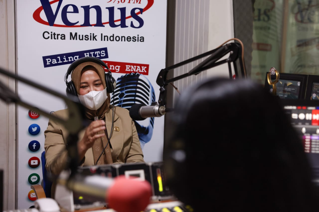 Tepis Kabar Hoax, Wawali Fatma Edukasi Warga Pentingnya Vaksinasi