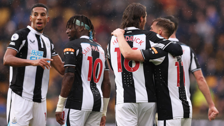 Berada di Papan Bawah Liga Inggris, Newcastle United Ingin Ubah Nasib dengan Belanja Banyak Pemain Belakang