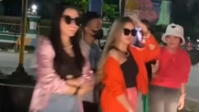 Warga yang Tiru Citayam Fashion Week di Sidrap Dibubarkan Paksa Polisi