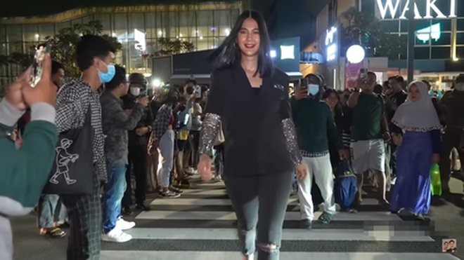 Artis Ramai-ramai Tebar Pesona di Citayam Fashion Week, Netizen Menggerutu: Ruang Rakyat Kecil pun 