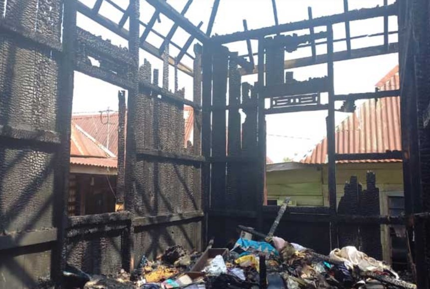 Tak Diberi Uang Untuk Beli Narkoba, Pemuda di Palembang Ngamuk dan Bakar Rumah Orangtuanya