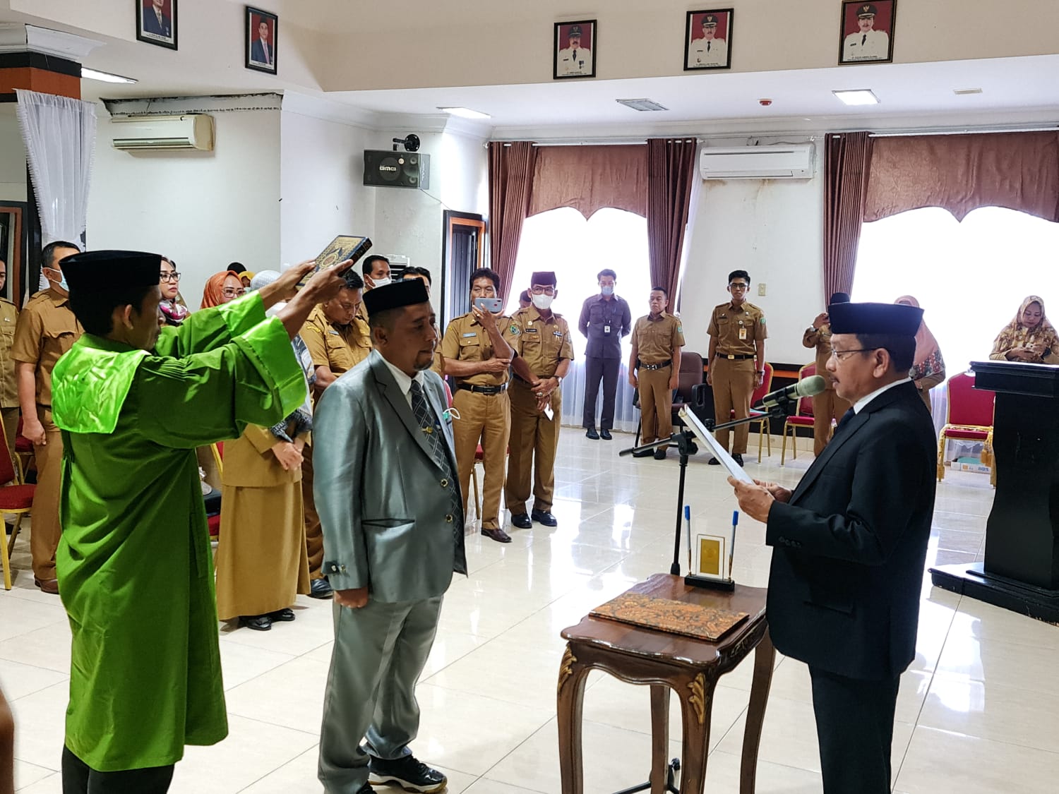 Lantik Pj Sekda Pasangkayu, Bupati Minta Jadi Inspirator dan Motivator