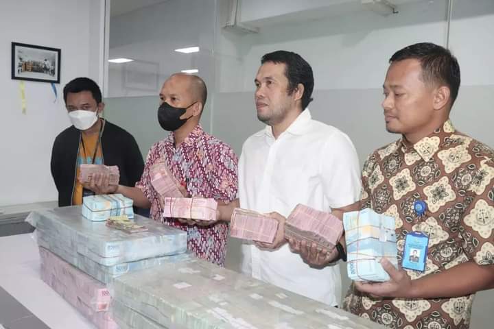 Kejati Sulbar Sita Barang Bukti di Bank Mandiri Mamuju, Nilainya Rp4,2 Miliar