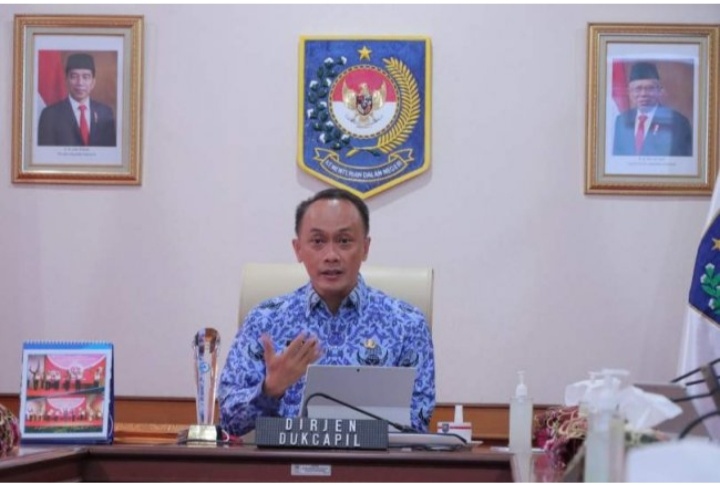 Ketua Umum KORPRI Apresiasi KORPRI Parepare Dukung Percepatan Vaksinasi dengan Berbagi Beras ke Warga Divaksin