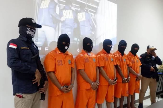 BNNP Sulsel Gagalkan Peredaran Sabu 3,6 Kg di Pinrang dan Parepare, 6 Petani Ditangkap 