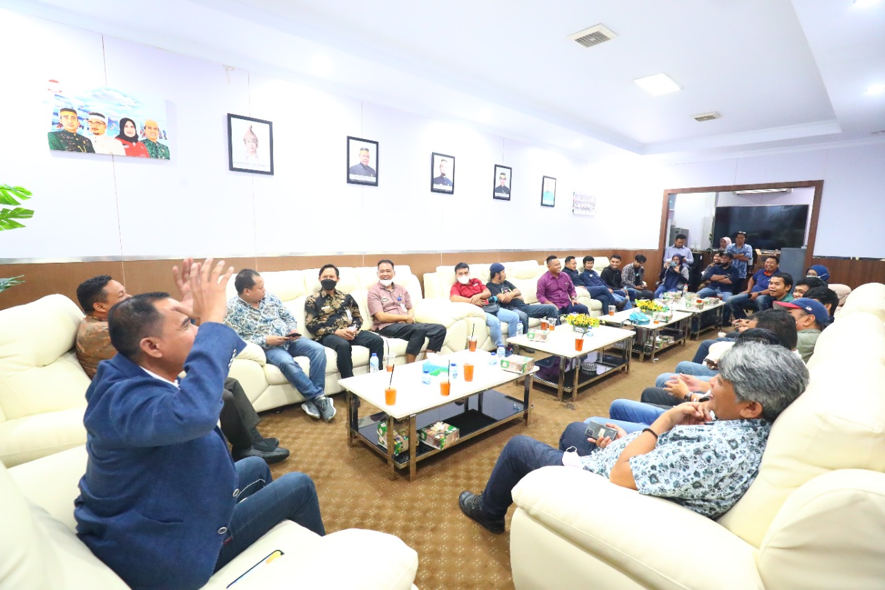 DPRD Makassar Bersih-Bersih Kehumasan, Tidak Ada Istilah Cashback Lagi 