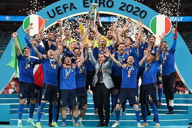 Setelah 20 Tahun Bersama Puma, Kini Timnas Italia Berpaling ke Adidas