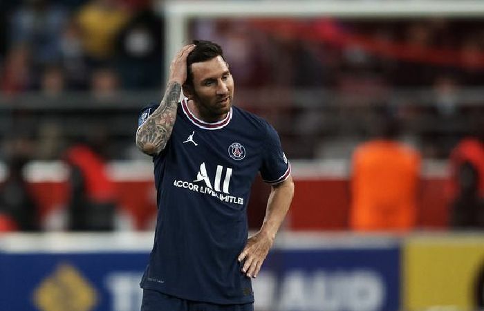 Messi Dapat Rating Buruk dari Media Prancis, Fabregas Membela