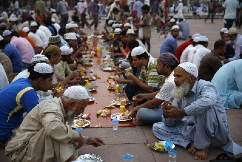 Pusat Islam India Keluarkan Imbauan agar Masjid-masjid Ubah Waktu Sholat Jumat, Demi Toleransi Beragama