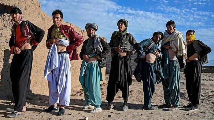 Terdesak Kebutuhan Hidup, Banyak Penduduk Desa Shenshayba Bazaar di Afghanistan Terpaksa Jual Ginjal