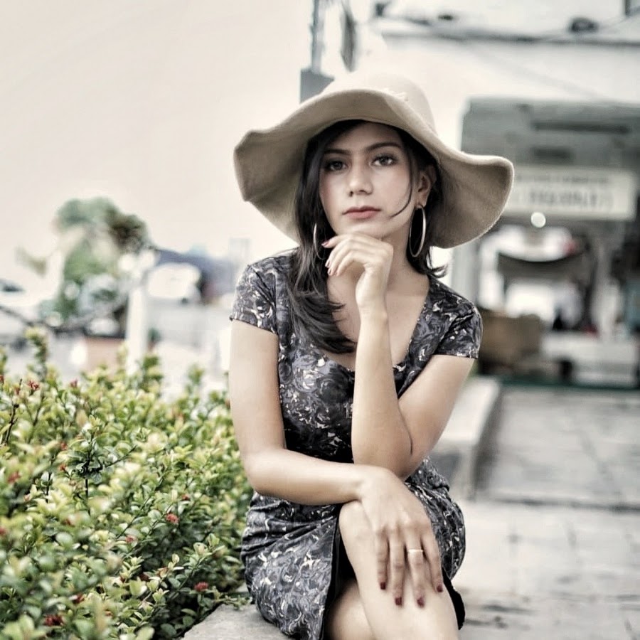 Presenter Cantik Dewi Leba Masuk Bursa Calon Gubernur NTT, Urutan Pertama di Poling